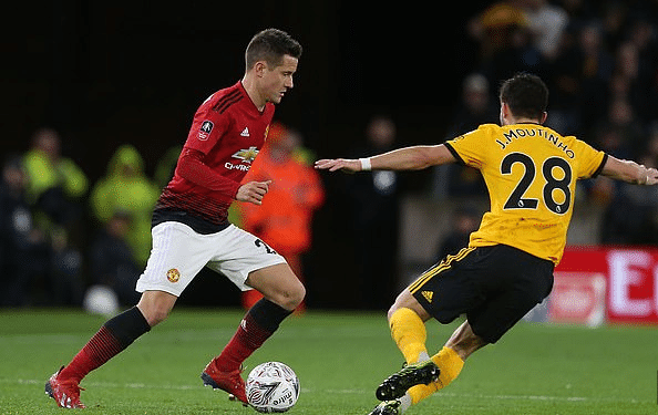 頭球攻破皇 頭球攻破皇